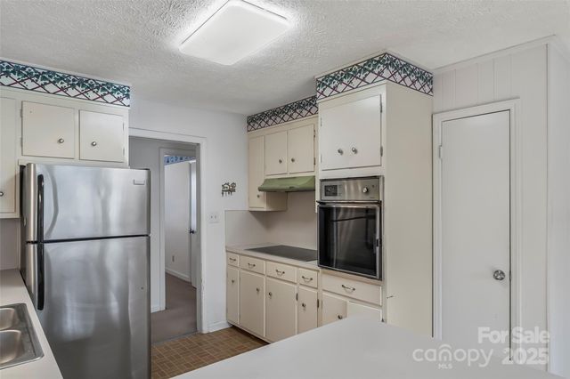 109 Dogwood Court, Morganton, NC 28655