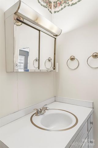 109 Dogwood Court, Morganton, NC 28655