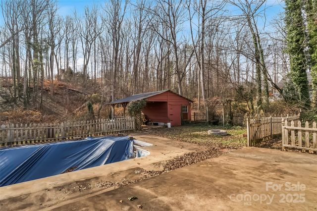 109 Dogwood Court, Morganton, NC 28655