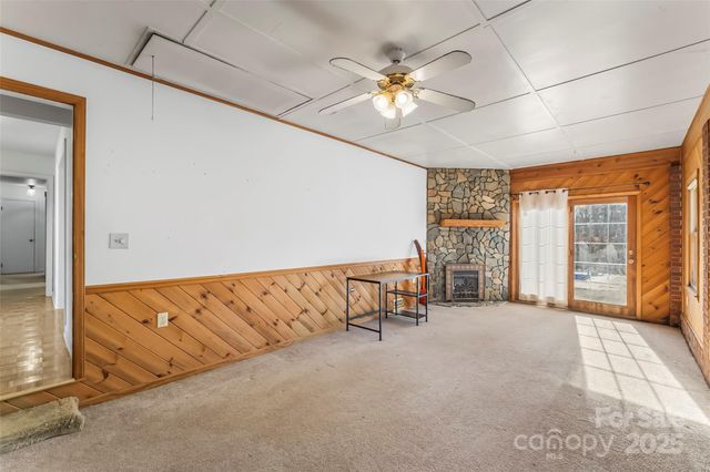 109 Dogwood Court, Morganton, NC 28655