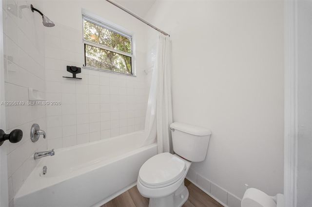1037 NE 42nd Place, Homestead, FL 33033