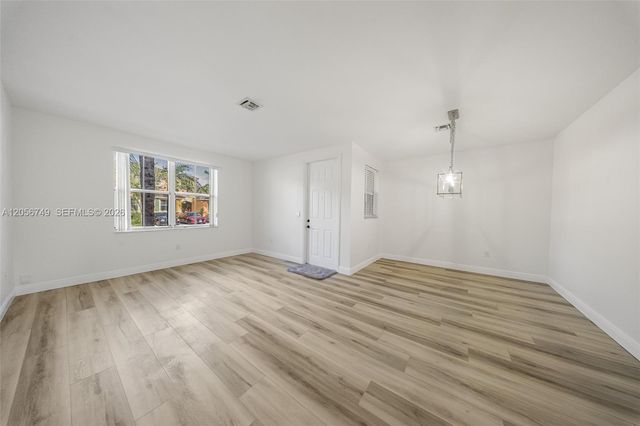 1037 NE 42nd Place, Homestead, FL 33033