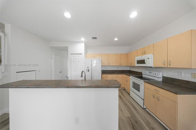 1037 NE 42nd Place, Homestead, FL 33033
