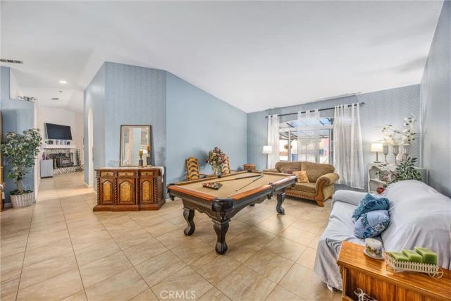 13997 Riverside, Apple Valley, CA 92307