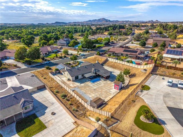 13997 Riverside, Apple Valley, CA 92307