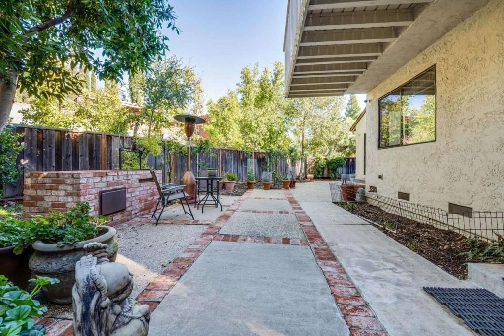 Image 35 of property listing at 10675 Clubhouse Lane, Cupertino, CA 95014