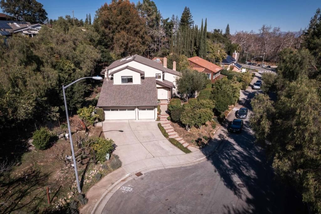 Image 44 of property listing at 10675 Clubhouse Lane, Cupertino, CA 95014