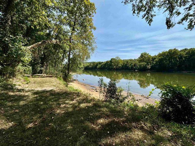 98 Garden Lane, Calico Rock, AR 72519