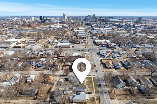 1204 W 2nd, Wichita, KS 67203