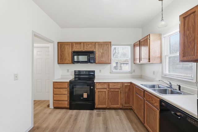 1204 W 2nd, Wichita, KS 67203