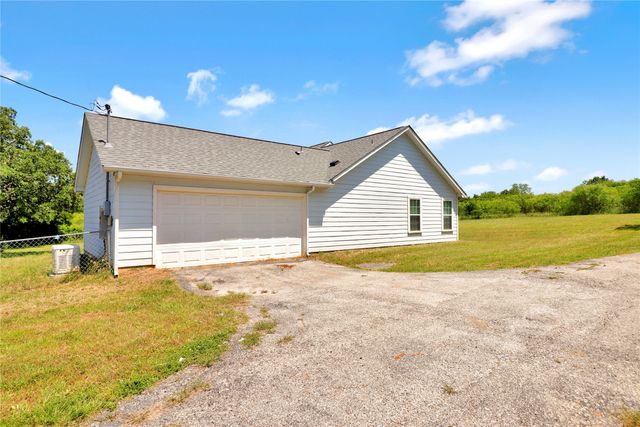 1633 Fm 3136, Cleburne, TX 76031