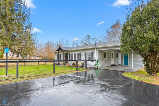 409 Iron Mountain Road, Asheboro, NC 27205