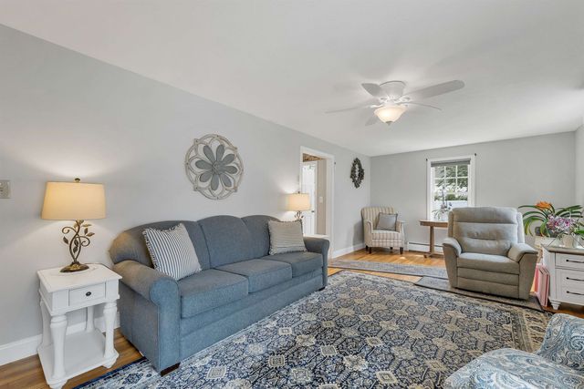2 Belmont Circle, Hampton, NH 03842
