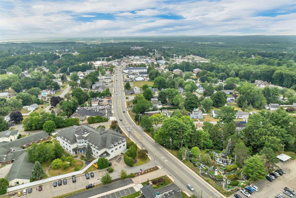 Image 45 of property listing at 2 Belmont Circle, Hampton, NH 03842