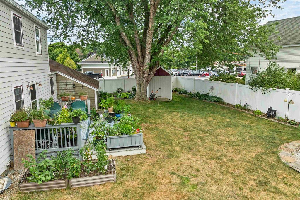 Image 52 of property listing at 2 Belmont Circle, Hampton, NH 03842