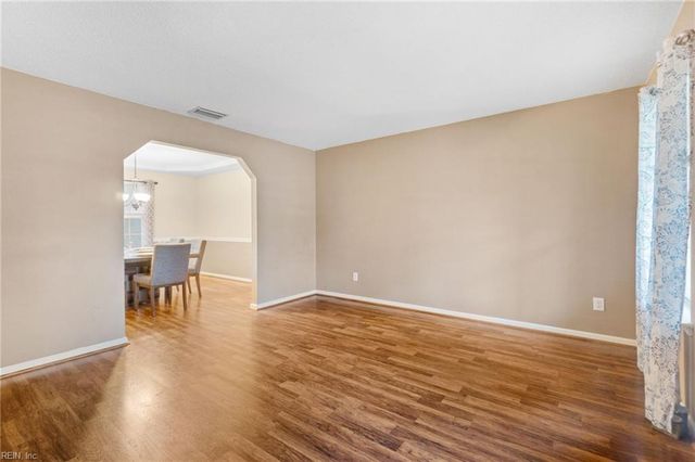 13 Valentine CT, Hampton, VA 23666