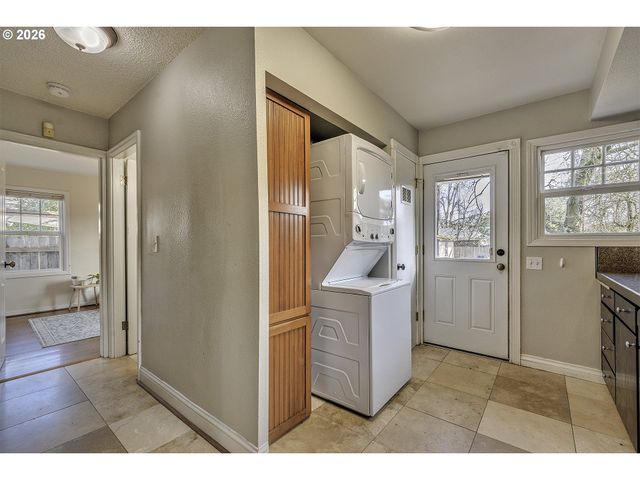 8504 N FOSS Ave, Portland, OR 97203