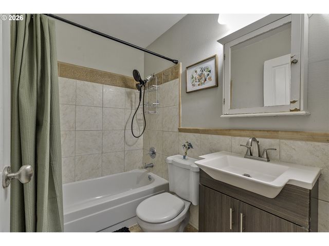 8504 N FOSS Ave, Portland, OR 97203