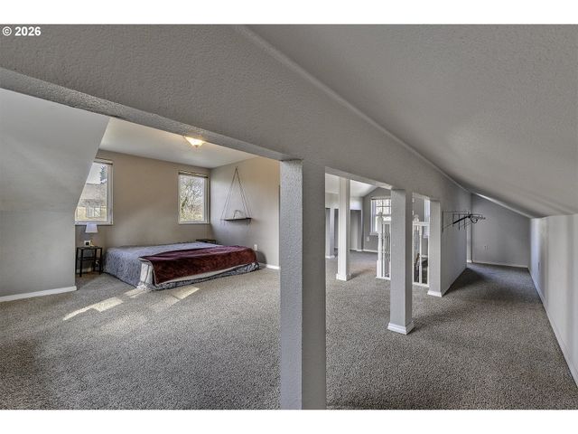 8504 N FOSS Ave, Portland, OR 97203