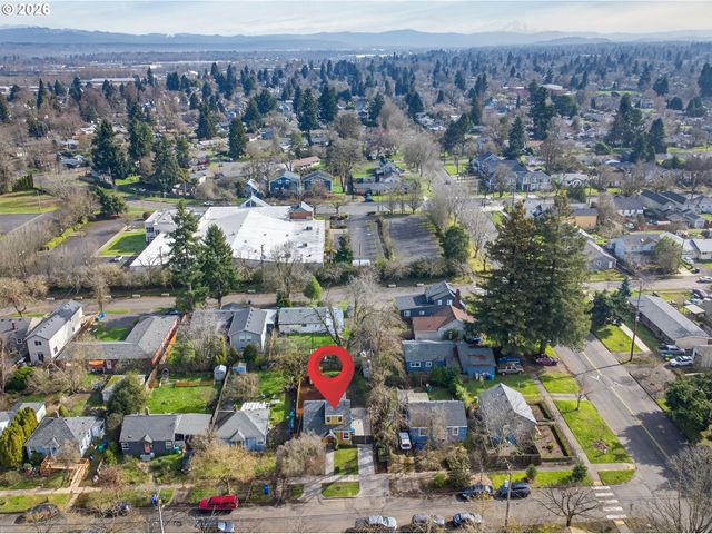 8504 N FOSS Ave, Portland, OR 97203