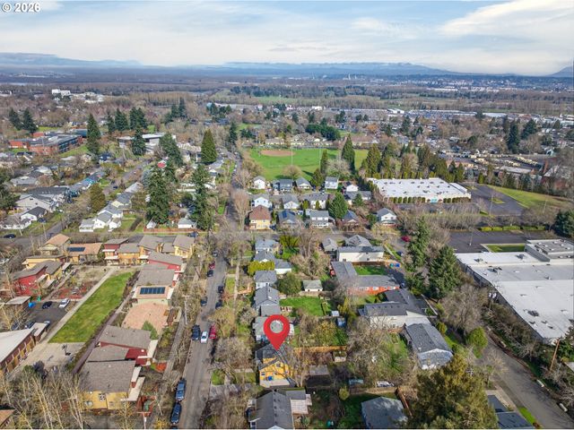 8504 N FOSS Ave, Portland, OR 97203