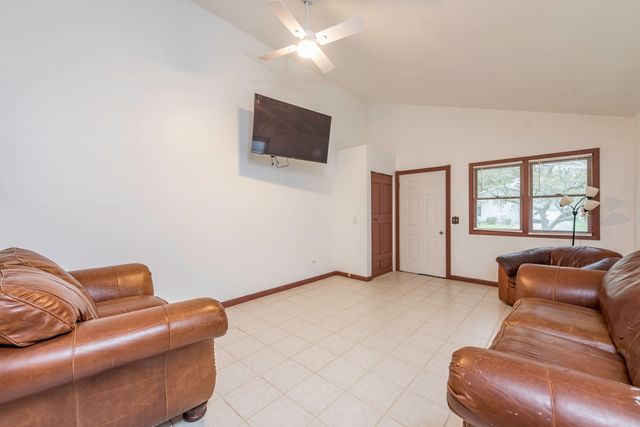 10395 W Illinois Avenue, Beach Park, IL 60099