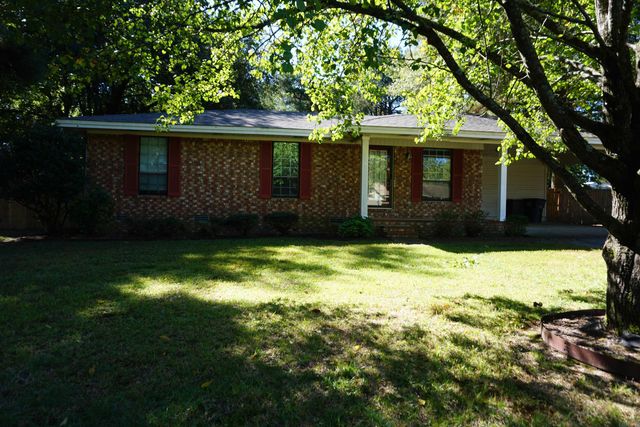 119 Western Hills Dr, Searcy, AR 72143