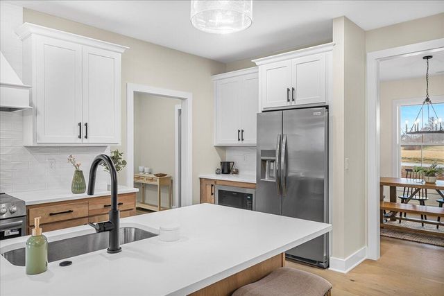 176 Maple Lawn Circle, Nicholasville, KY 40356