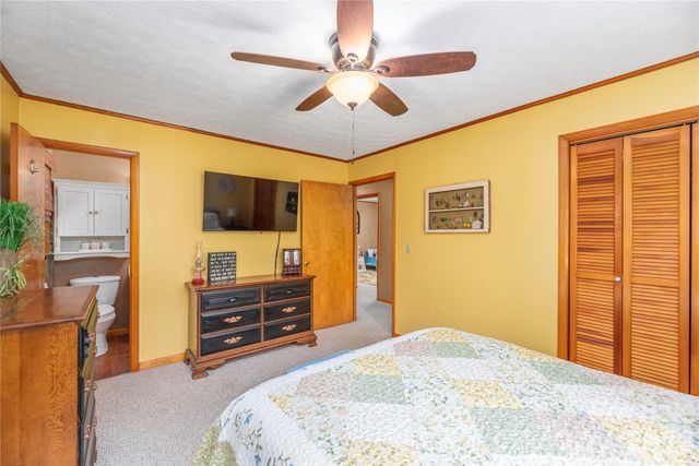 63 Memory Drive, Waynesville, NC 28786