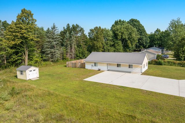 107 Purdy Drive, Wexford Twp, MI 49620