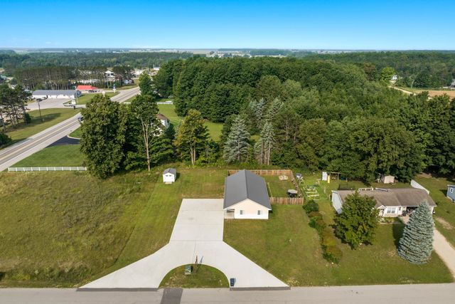 107 Purdy Drive, Wexford Twp, MI 49620