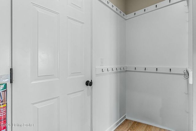 203 Stargaze Dr, Shepherdsville, KY 40165