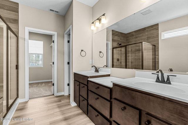 203 Stargaze Dr, Shepherdsville, KY 40165