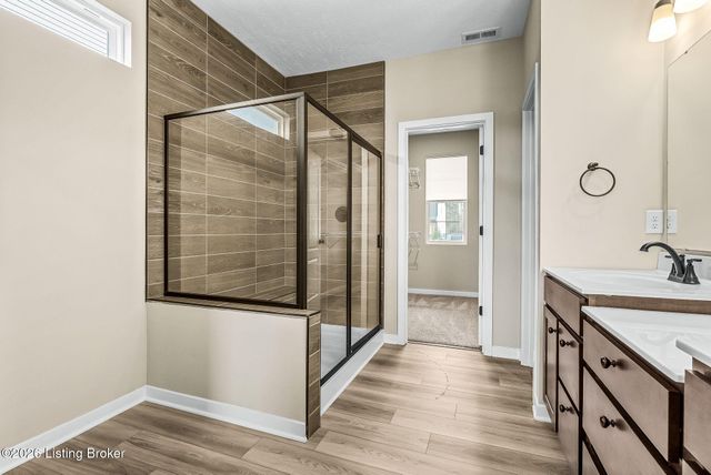 203 Stargaze Dr, Shepherdsville, KY 40165