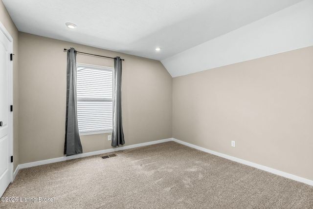 203 Stargaze Dr, Shepherdsville, KY 40165