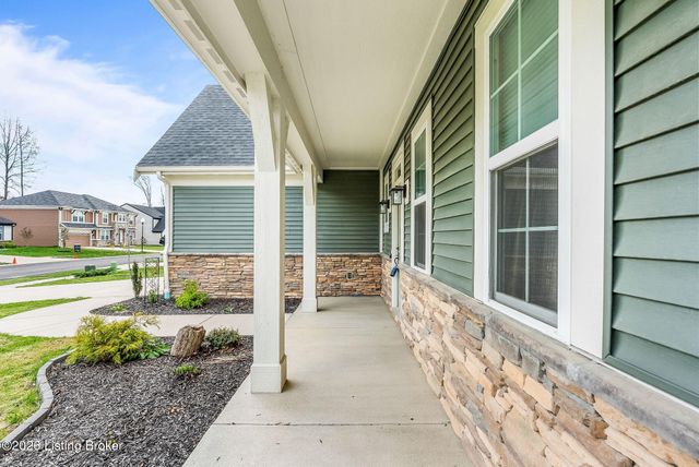 203 Stargaze Dr, Shepherdsville, KY 40165