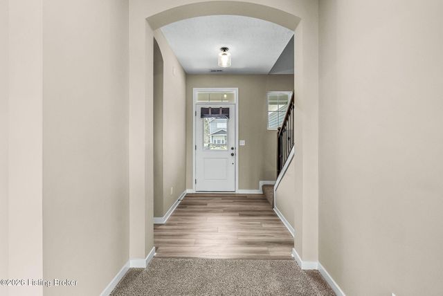 203 Stargaze Dr, Shepherdsville, KY 40165