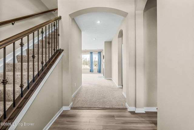 203 Stargaze Dr, Shepherdsville, KY 40165