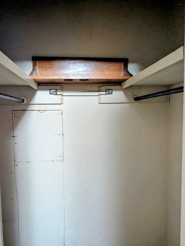 822 S PRESTON ROAD, Burkburnett, TX 76354