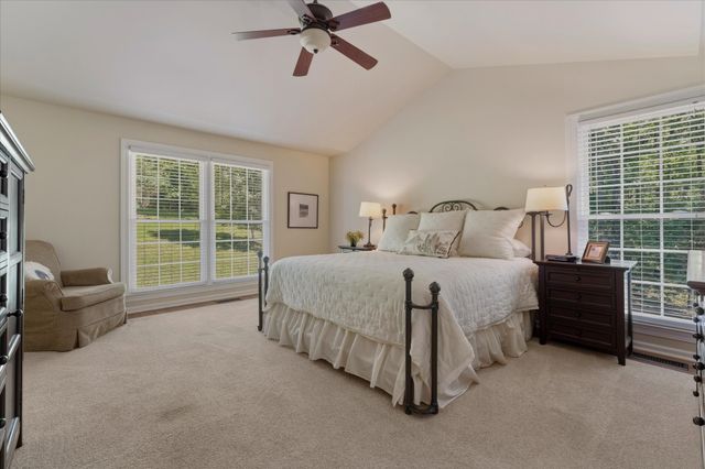 494 Deer Ridge Ln, Nashville, TN 37221