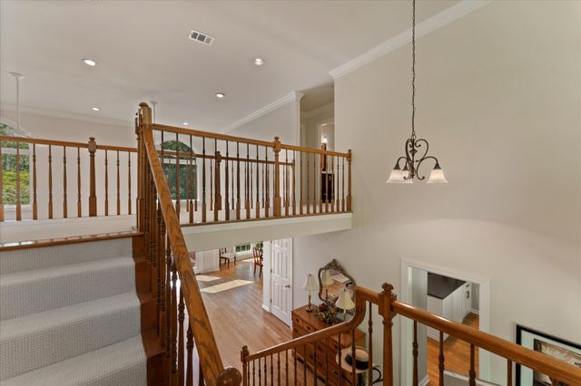 494 Deer Ridge Ln, Nashville, TN 37221