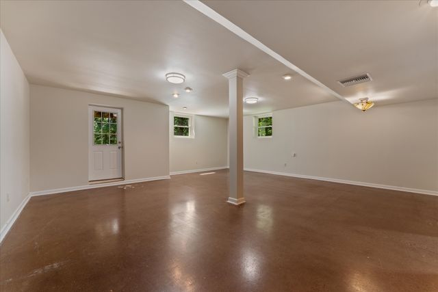 494 Deer Ridge Ln, Nashville, TN 37221