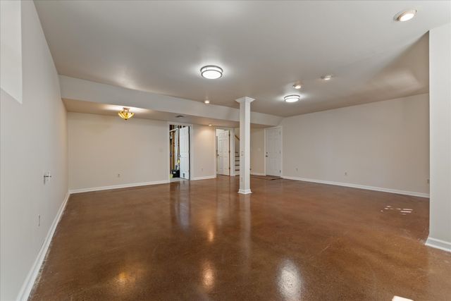 494 Deer Ridge Ln, Nashville, TN 37221