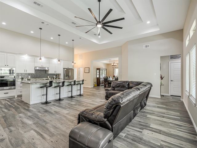 775 Phillips Drive, Azle, TX 76020