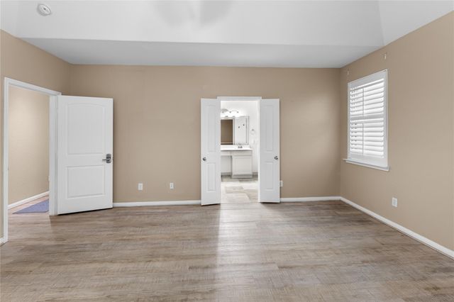 3317 Oak Dale Way, Seabrook, TX 77586