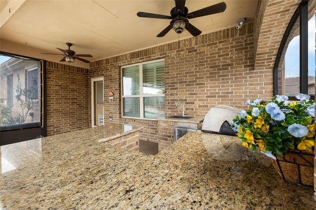 3317 Oak Dale Way, Seabrook, TX 77586