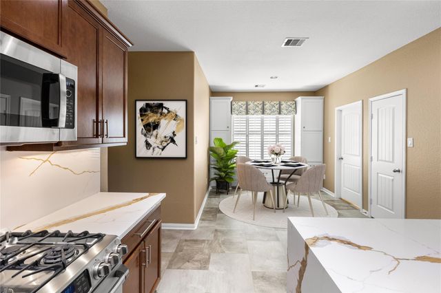 3317 Oak Dale Way, Seabrook, TX 77586