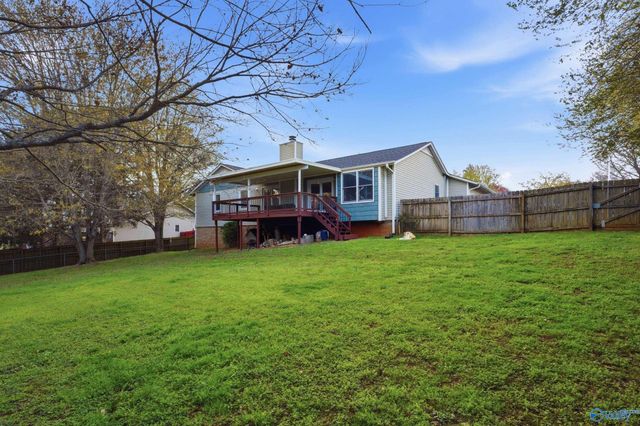 104 Saralee Drive, Huntsville, AL 35811