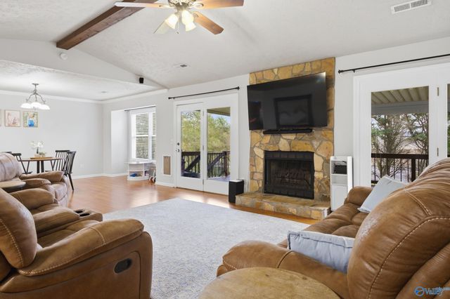 104 Saralee Drive, Huntsville, AL 35811