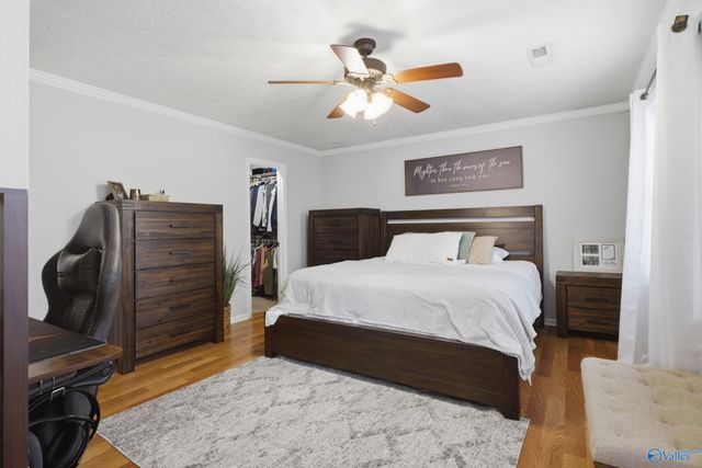 104 Saralee Drive, Huntsville, AL 35811